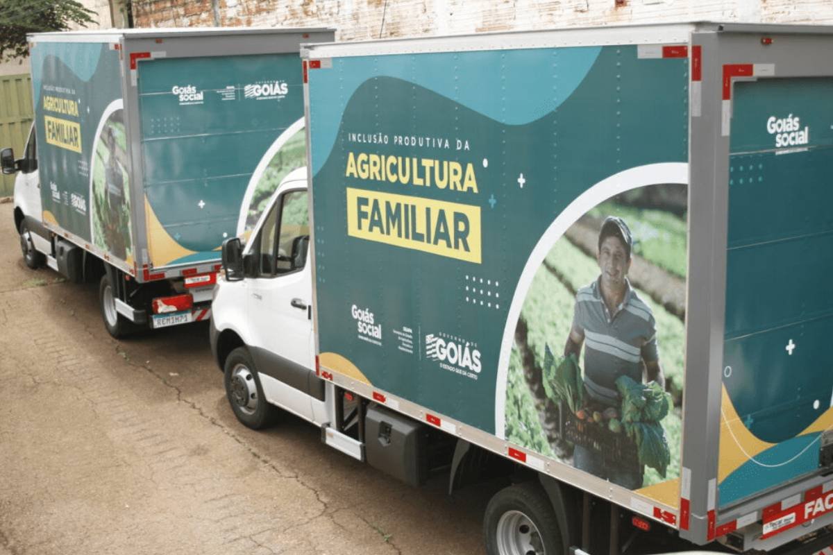Governo de Goiás fortalece agricultura familiar com entrega de R$ 299,7 mil em Planaltina