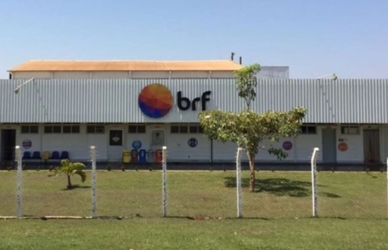 Funcionários da BRF em Jataí ameaçam greve após reduções salariais inesperados