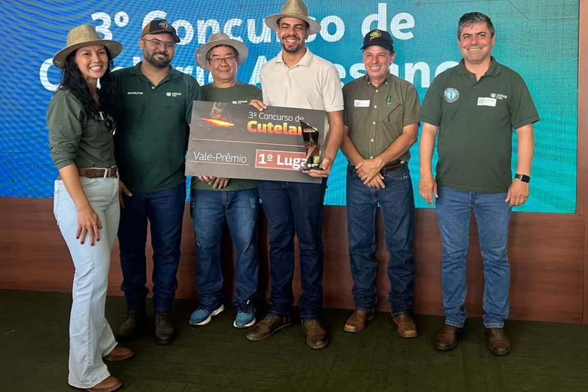 Concurso de Cutelaria do Senar Goiás valoriza tradição e habilidade durante a Tecnoshow 2025