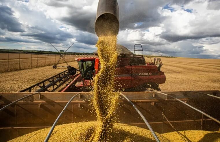 CNI mantém previsão de alta de 2,3% do PIB em 2025 apesar de tarifaço dos EUA