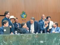 Deputados da Alego aprovam fim da taxa do agro e anistia a produtores rurais em Goiás