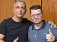 Empresário e produtor rural Maycon Tombini ao lado do deputado federal Gustavo Gayer após reunião política em Goiás